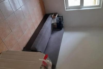 Garsonieră decomandată în Central - 4