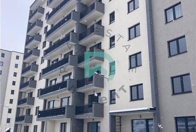 Apartament cu 3 camere decomandat în Tractorul - 10