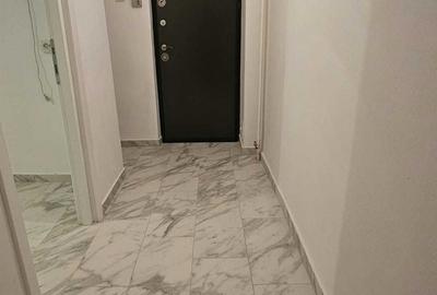 Apartament cu 3 camere de vanzare in centru - 3