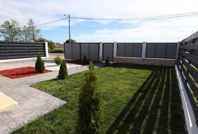 REV2003757 CASA 4 CAMERE PARTER CREVEDIA-SAMURCASI - 2