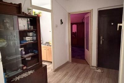 Apartament cu 2 camere decomandat în Central - 3
