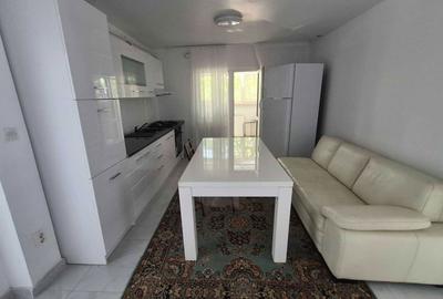 Apartament cu 2 camere decomandat în Central - 1