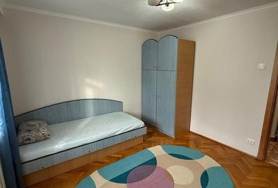 Apartament cu 4 camere în Costin Georgian - 6