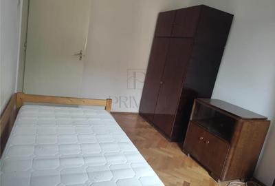PIATA 700 - ETAJ 2 - CURTE INTERIOARA - 3 CAMERE - 7