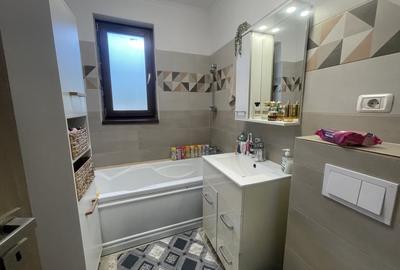 Apartament cu curete proprie Bloc nou Primarie Giroc - 6