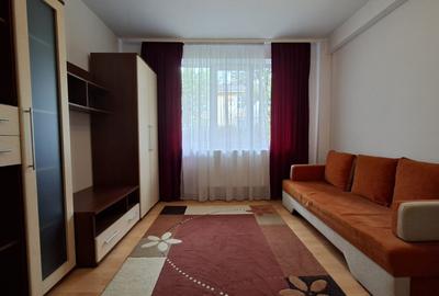 De inchiriat apart. 2 cam, Tg. Mures, 7 Noiembrie Zona UMF - 1