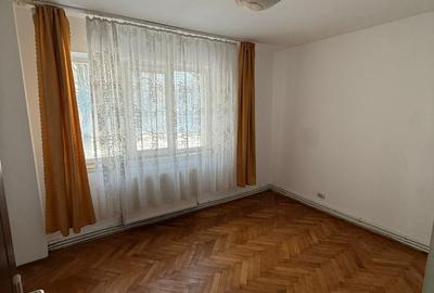Apartament cu 2 camere decomandat în Narcisa - 5