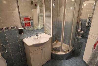 Apartament cu 3 camere decomandat în Decebal - 4