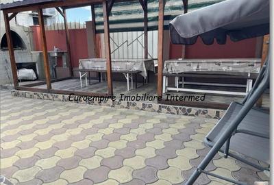 De inchiriat vila cu 7 camere, zona Mamaia Nord - 9