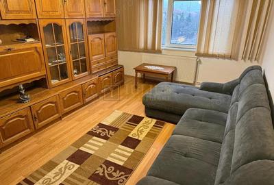 Apartament cu 3 camere decomandat în Lunei - 15