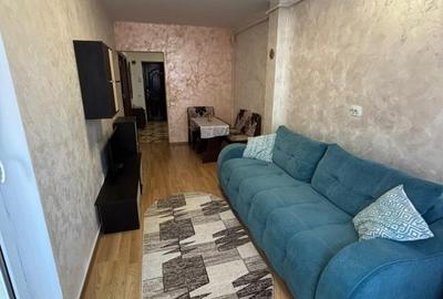 Apartament cu 2 camere semidecomandat în Florești
