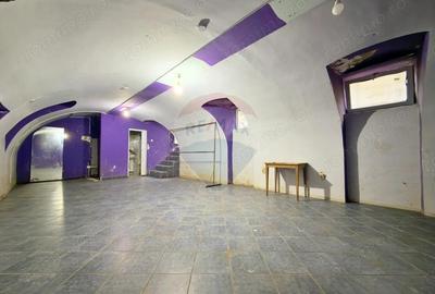 Spa?iu cu destina?ii multiple / Parcul Reconcilierii - 3