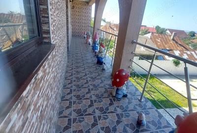 Casă cu Teren 3000 Mp în Homocea - 2