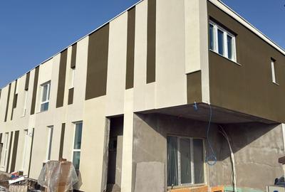 Casă cu 6 camere cu Canalizare în Theodor Pallady - 1