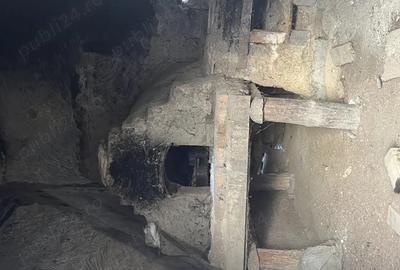 Casa cu cerdac ?i gradina mare teren 7217 mp . Curent trifazic Casa cu cerdac ?i gradina mare teren 7217 mp . Curent trifazic - 4