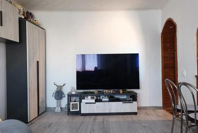 Apartament cu 3 camere decomandat în Astra - 4