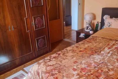 Apartament cu 3 camere în Central - 9