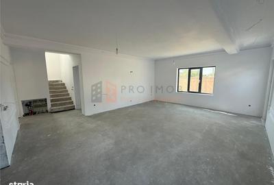 Casă cu 4 camere decomandat în Pleșești - 5