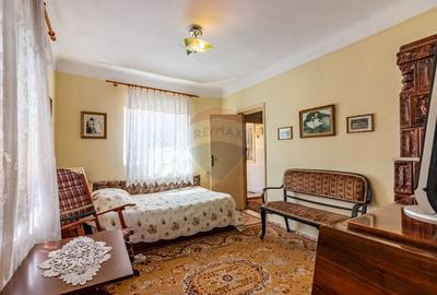 Casă cu potențial, curte proprie, zonă liniștită – Andronache - 4