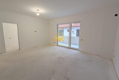Apartament cu 2 camere semidecomandat, mobilat în Central - 1