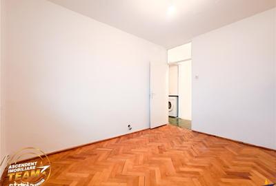 Apartament cu 3 camere decomandat în Lenin - 1