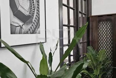 Casa de birouri de inchiriat 11 camere - 16