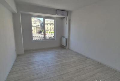 Apartament cu 3 camere decomandat în P-ța Romană