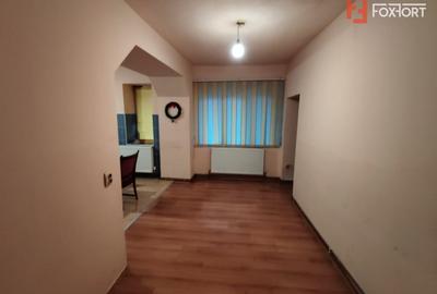 Casă individuală cu 3 camere cu Canalizare în Central - 6