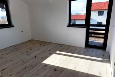 CASA 4 CAMERE, INTABULATA, TEREN 420 MP IN SANPETRU, ZONA SUBCETATE RESIDENCE CASA 4 CAMERE, INTABULATA, TEREN 420 MP IN SANPETRU, ZONA SUBCETATE RESIDENCE - 3