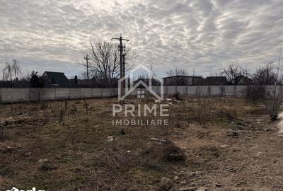 Teren de 1100 mp, în Cetate - 1