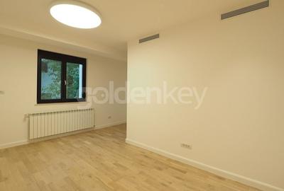 Vila cu 8 camere | zona linistita | 300mp - 11