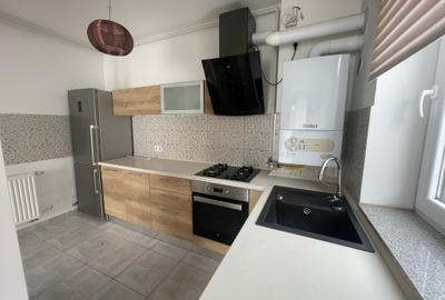 Vanzare apartament 2 camere in Tractorul zona Coresi - 5