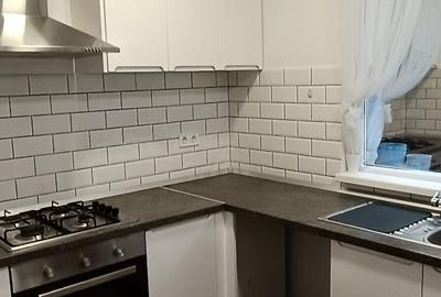 Casă cu 4 camere cu Teren 150 Mp în Central - 7