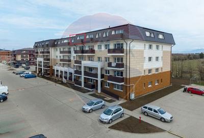 Apartament cu 2 camere semidecomandat, mobilat în Sânpetru - 16