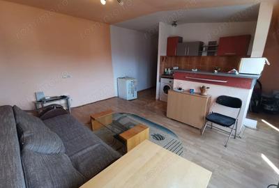 Apartament cu 2 camere semidecomandat în Complex Studențesc - 2