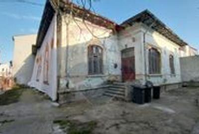 Casa de vanzare in zona ultracentrala si 736mp teren Constanta - 3