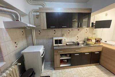 3 Camere Magazin Bucur Obor - Bloc ALMO 1 - Mobilat si Utilat - 11