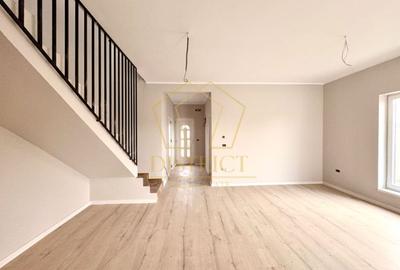 Duplex cu 4 camere cu Canalizare în Moșnița Veche - 2