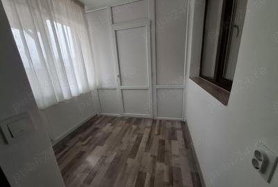 Str. Victoriei (tronson Marul de Aur Valea Borcutului)-ap. 2 camere, cu gradina, in bloc tip vila - 13