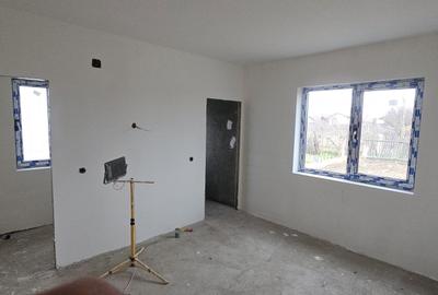 Casă cu 2 camere în Tăbărăști - 3