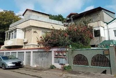 Casa si teren Cota parte 1/8, Bucuresti, ID: R2822095 - 2