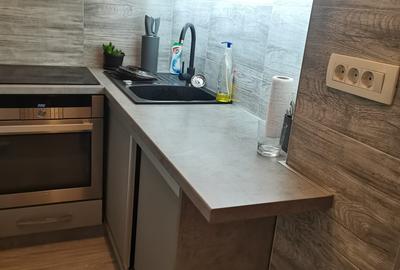 Apartament cu 3 camere decomandat, mobilat în Sud - 7