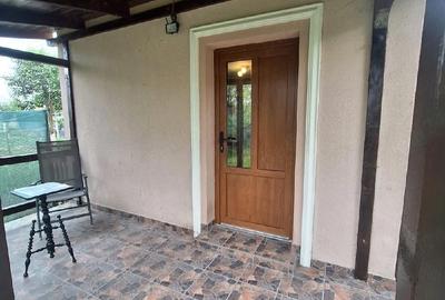 Casă cu 2 camere cu Teren 100 Mp în Central - 2