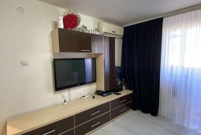 Apartament cu 2 camere decomandat în Titan - 7