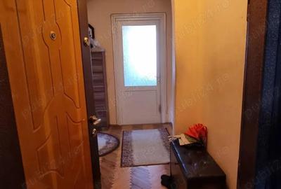 Apartament BOMBA - pentru ca are adapost antiatomic - 2