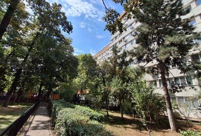 Inchiriere garsoniera moderna,Metrou Aparatorii Patriei - 2