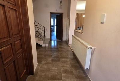 NOU! Vila deosebita, verdeata , intimitate , confort,  Parc Bazilescu - 8