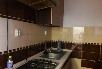 Garsoniera - etaj 1 - Zona Marasesti - 5