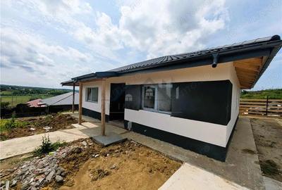 Case stil mediteranean in Complexul Visani Barnova, direct de la dezvoltator! - 1