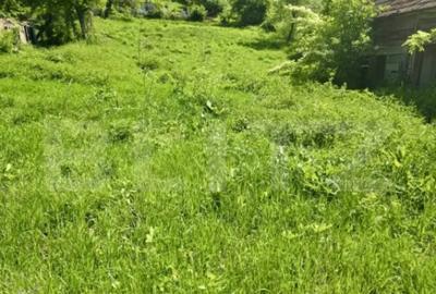 Teren de 1609 mp, în Central - 2